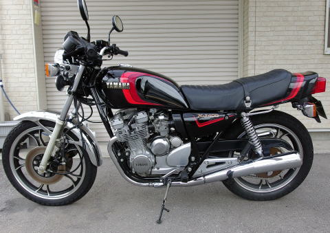 1981年ヤマハ ＸＪ４００ クラシックカー バイク 旧車 名車 